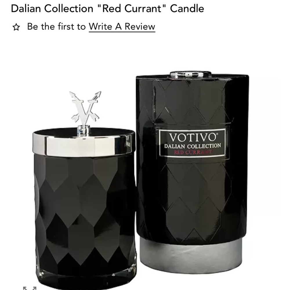 Votivo Dalian Collection  - Red Currant Candle 8.5 OZ- NEW In BOX